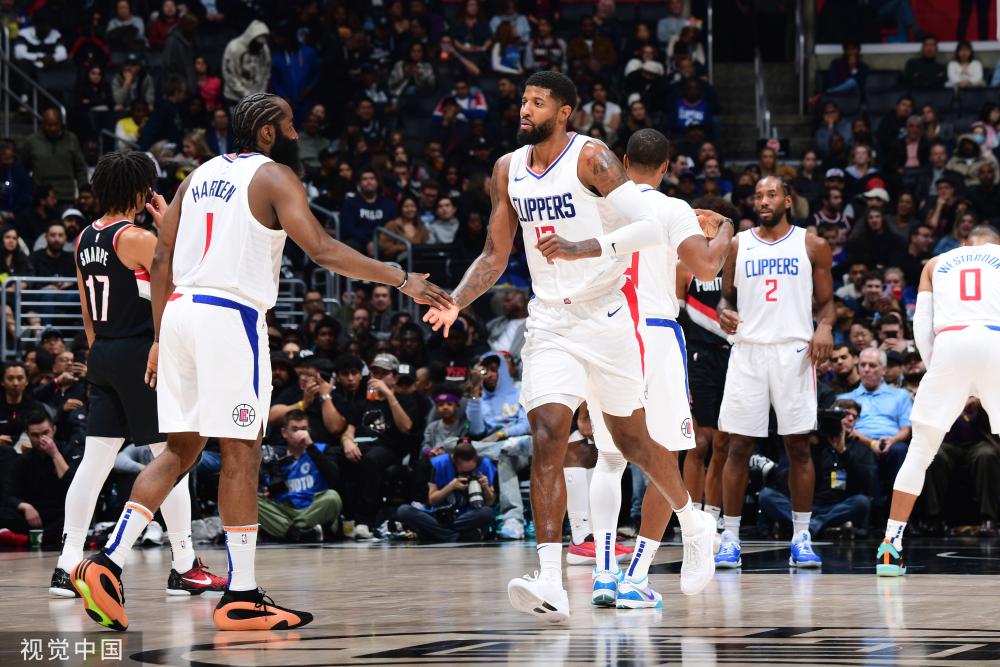 他的防守动 他的防守动