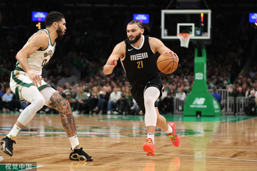 体和球迷们 体和球迷们